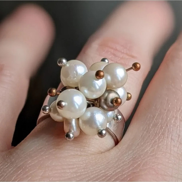 Atomic Pearl Ring - Picture 4 of 5